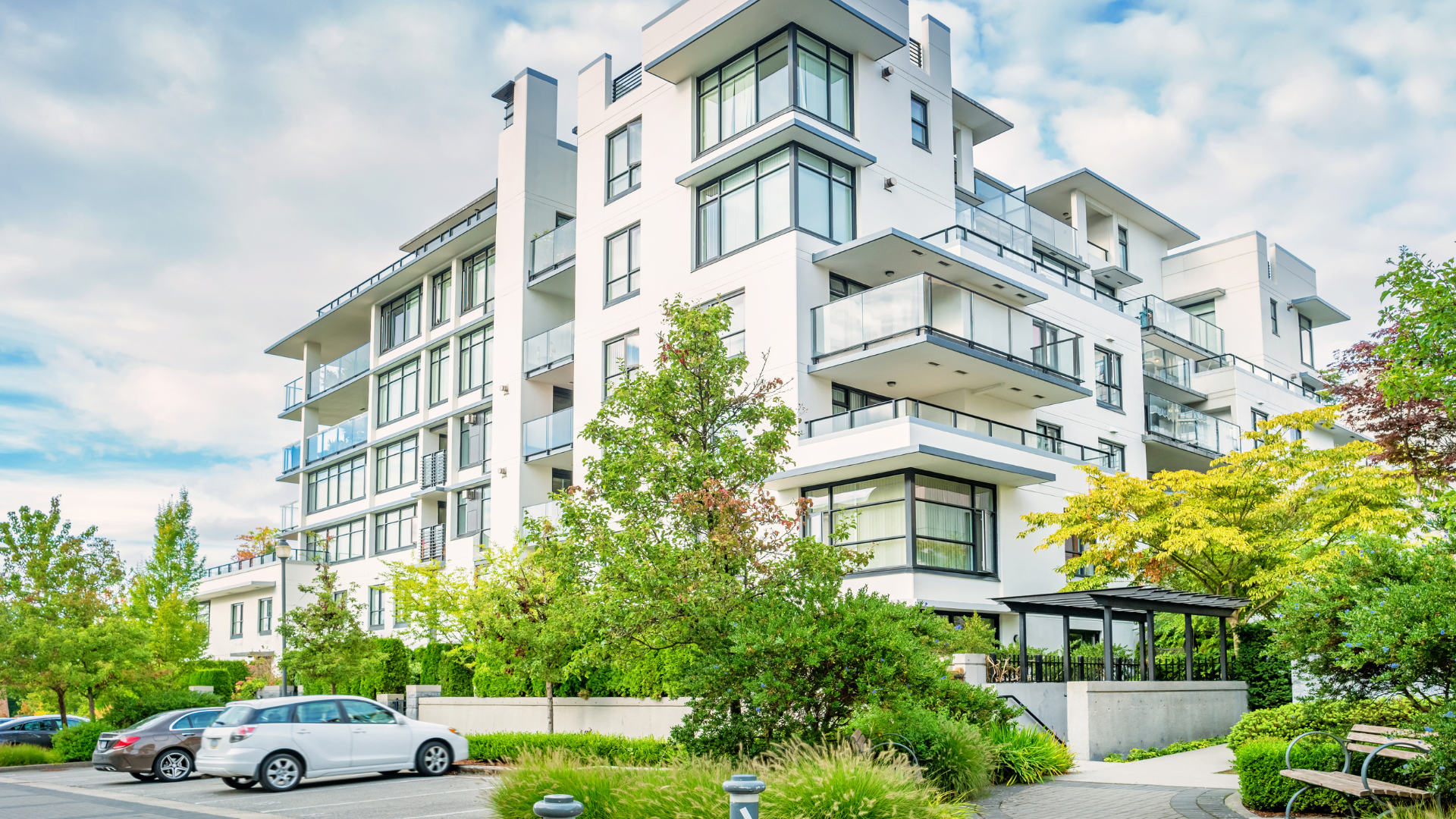 Appartement neuf avec un parking et un jardin